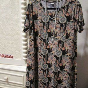 SMALL LULAROE CARLY DRESS